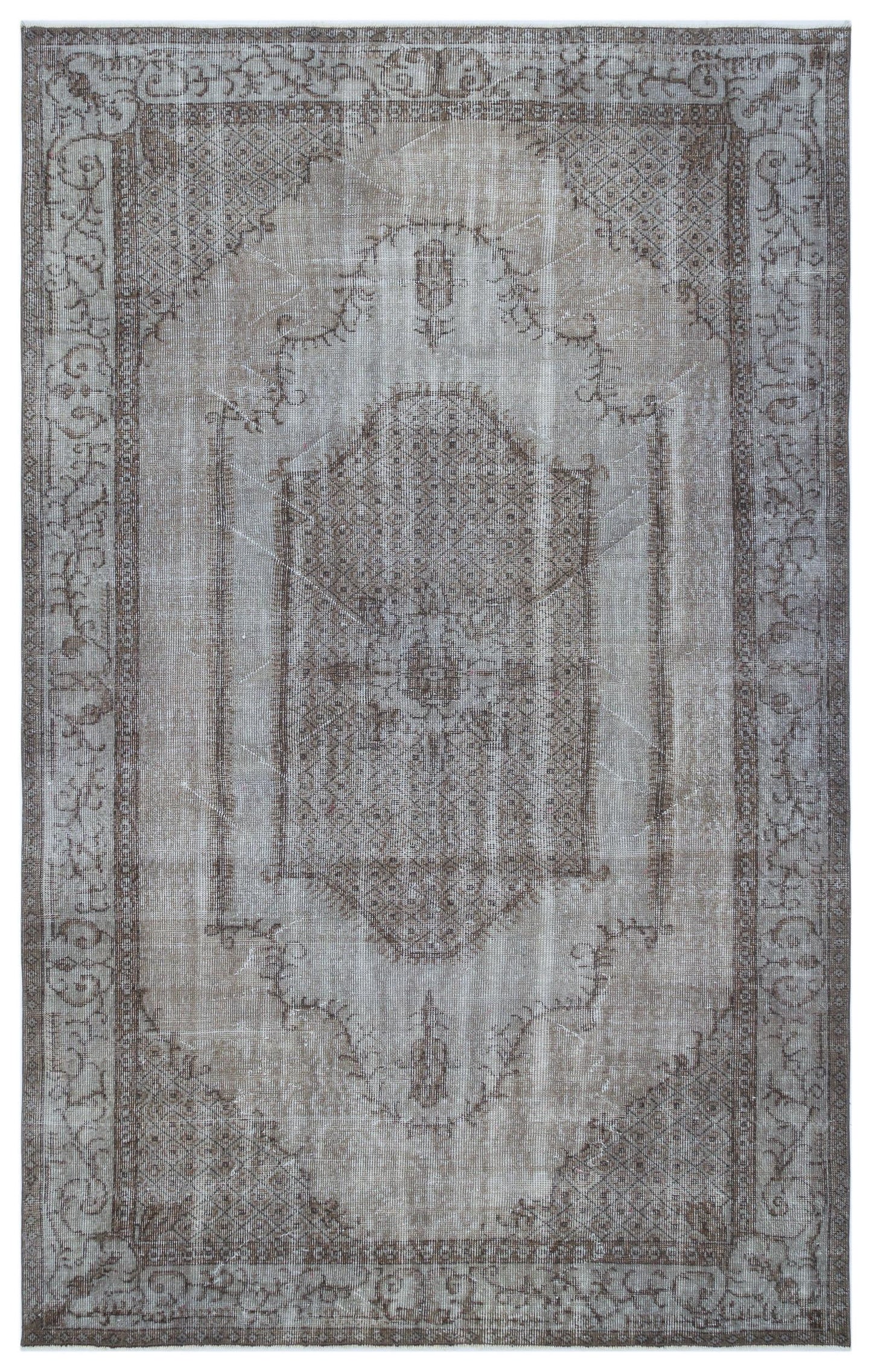 Nifios - Vintage Distressed Rug - 6'0 X 9'3