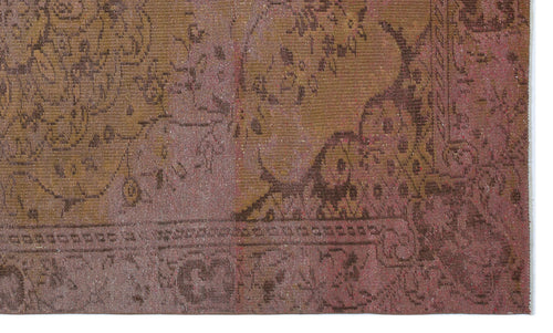 Load image 1 in gallery view. Kaepail - Vintage Medallion Rug - 5'1 X 8'7
