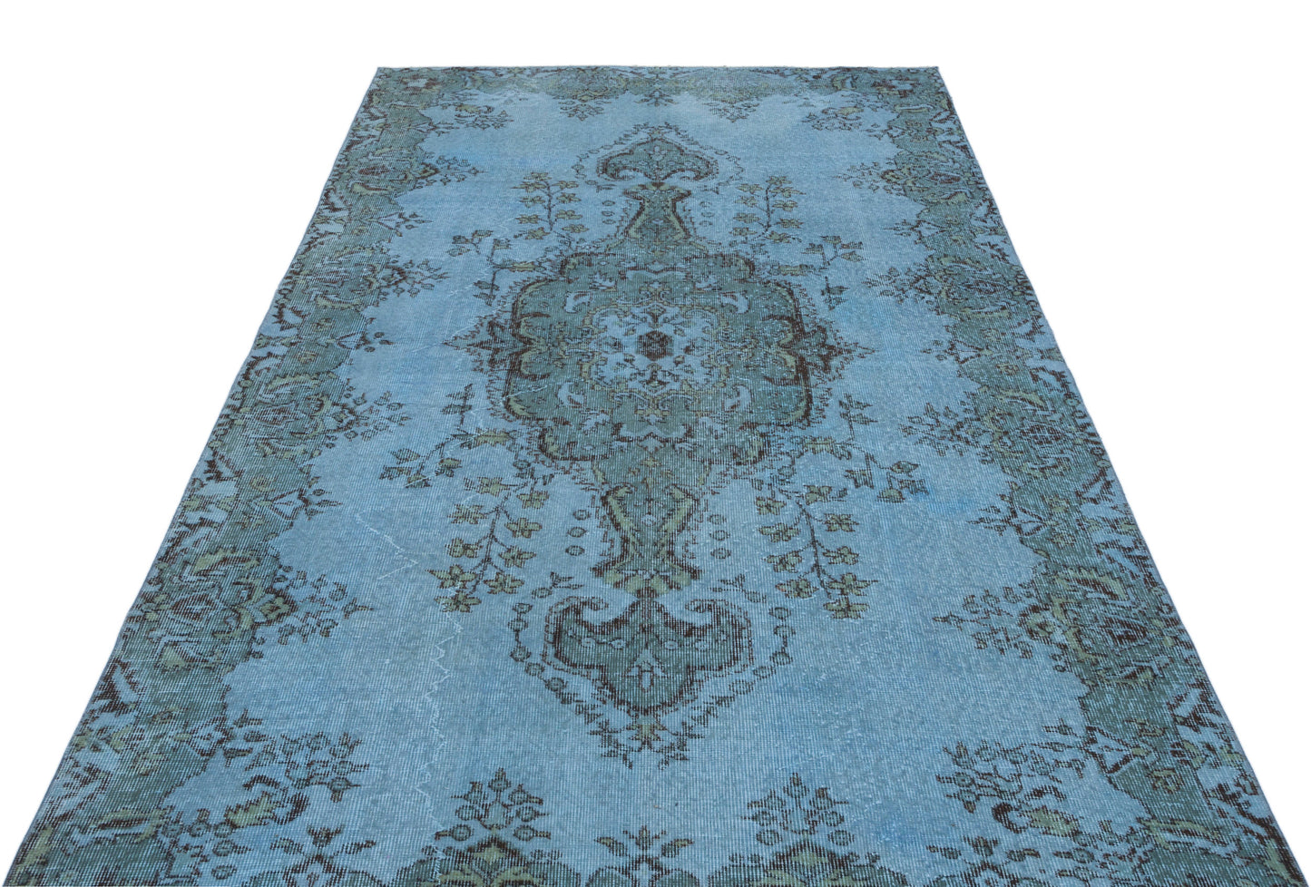 Mesoda - Vintage Medallion Rug - 5'5 X 9'2