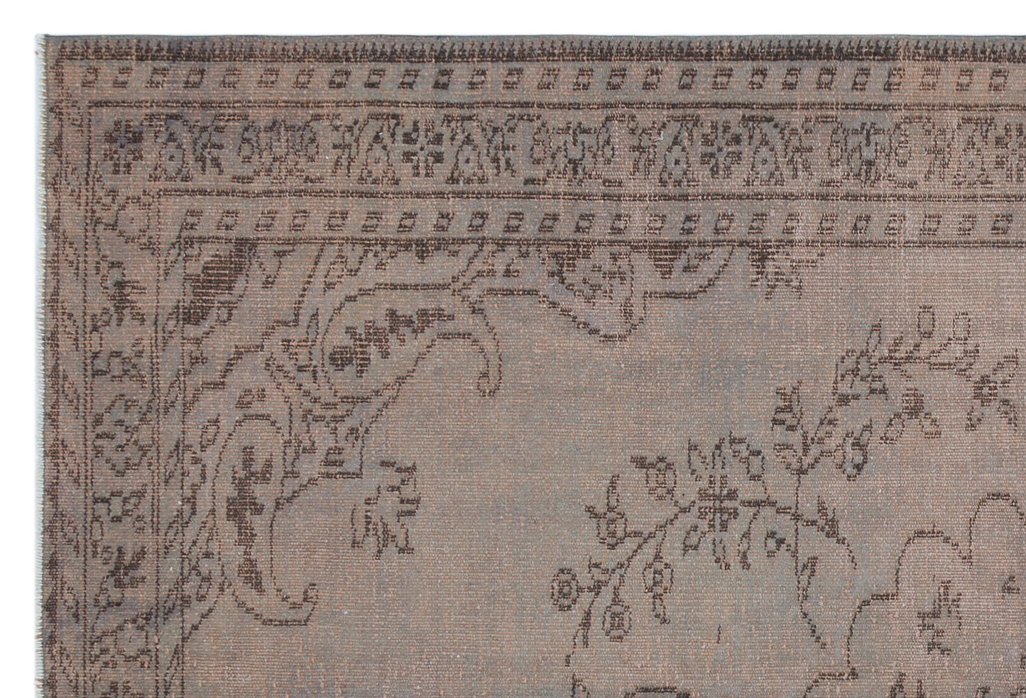 Miroex - Vintage Distressed Rug - 5'7 X 8'2