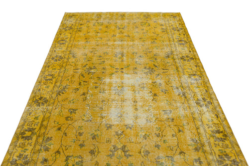 Load image 1 in gallery view. Nimena - Vintage Floral Rug - 5'1 X 9'1