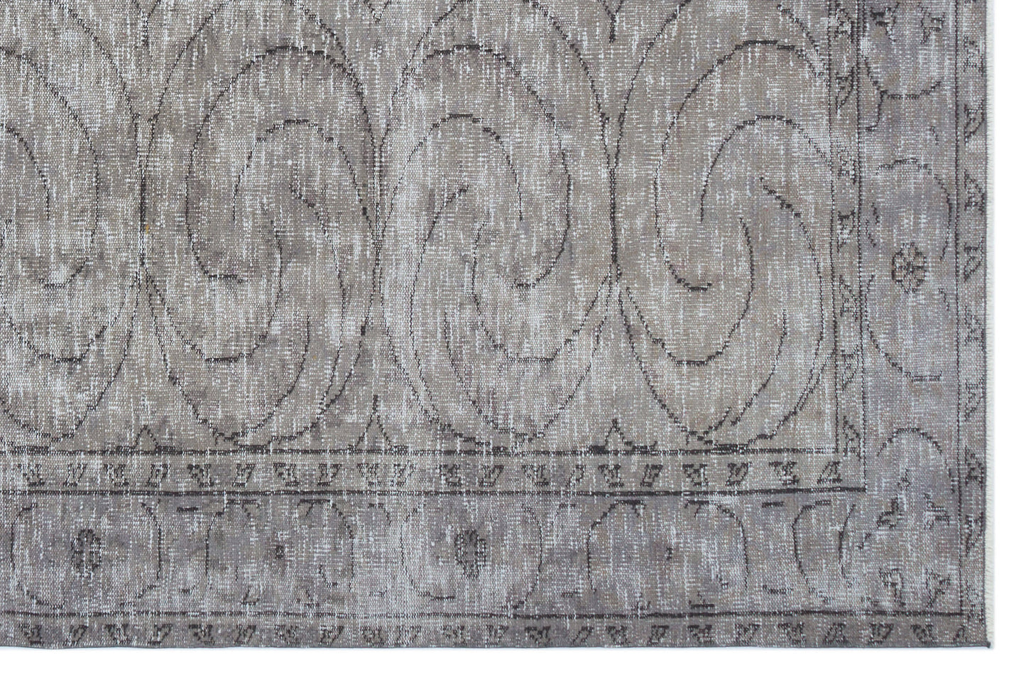 Damuna - Vintage Distressed Rug - 5'10 X 8'11