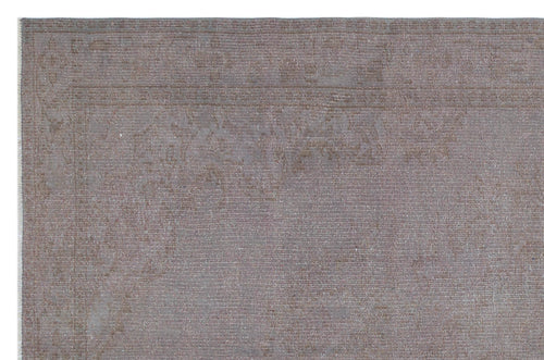 Load image 1 in gallery view. Rezoya - Vintage Distressed Rug - 5'7 X 8'9