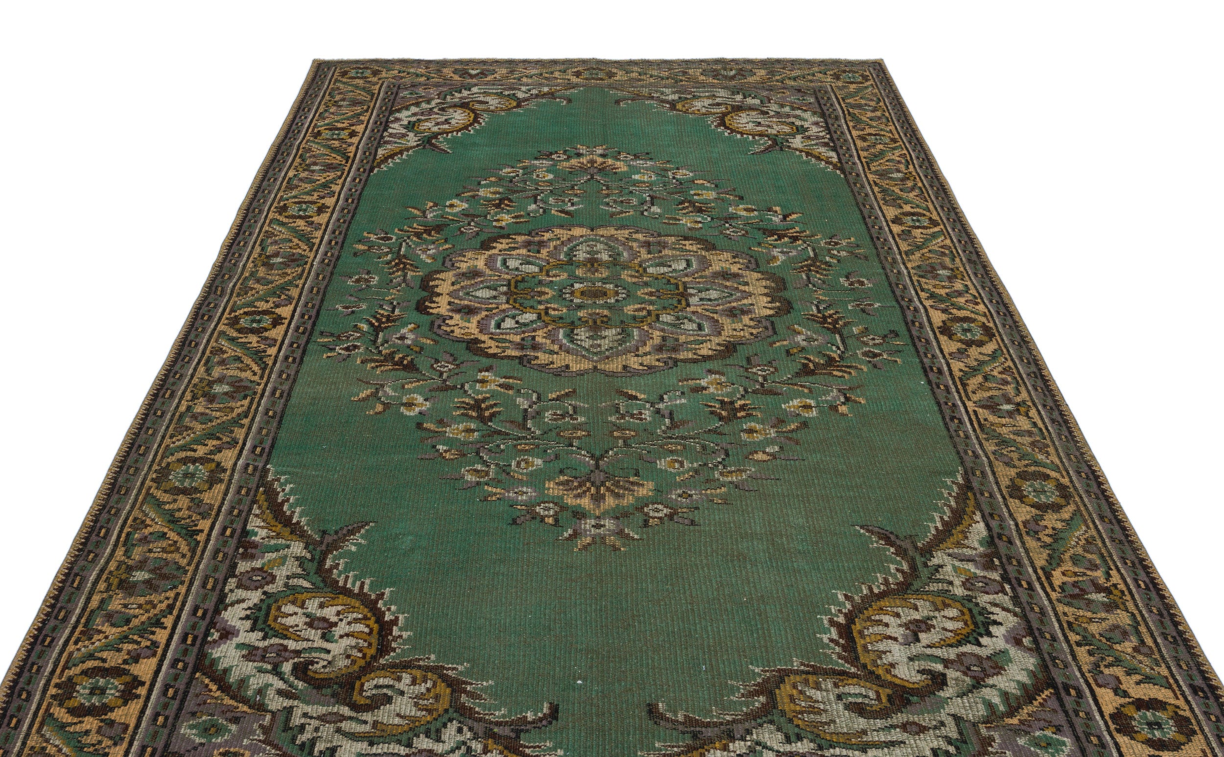 Kilaon - Vintage Medallion Rug - 6'1 X 9'7