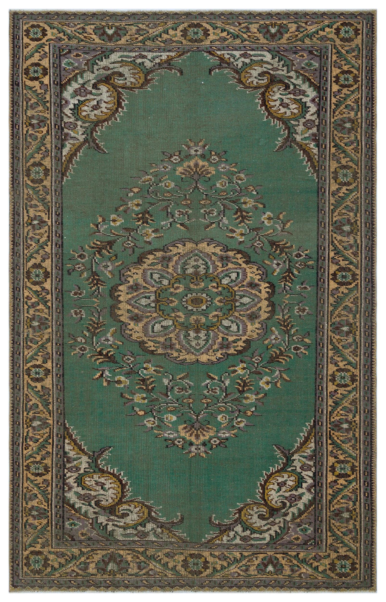 Kilaon - Vintage Medallion Rug - 6'1 X 9'7