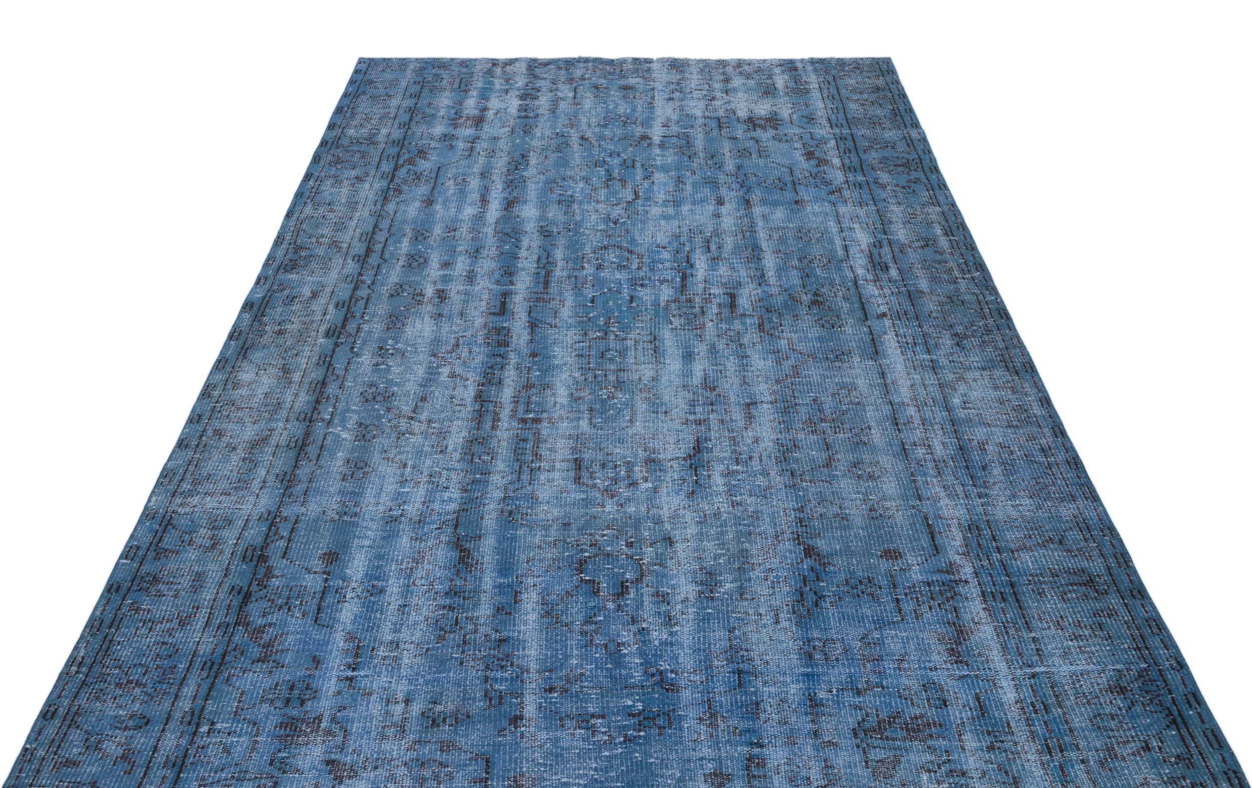 Traesa - Vintage Distressed Rug - 6'0 X 9'8