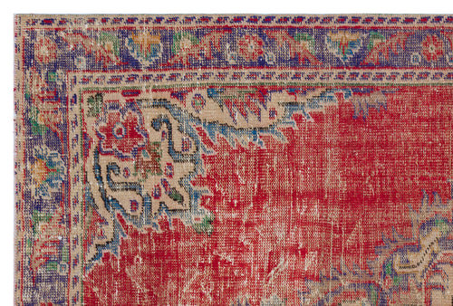 Load image 1 in gallery view. Fesesa - Vintage Medallion Rug - 5'9 X 8'6