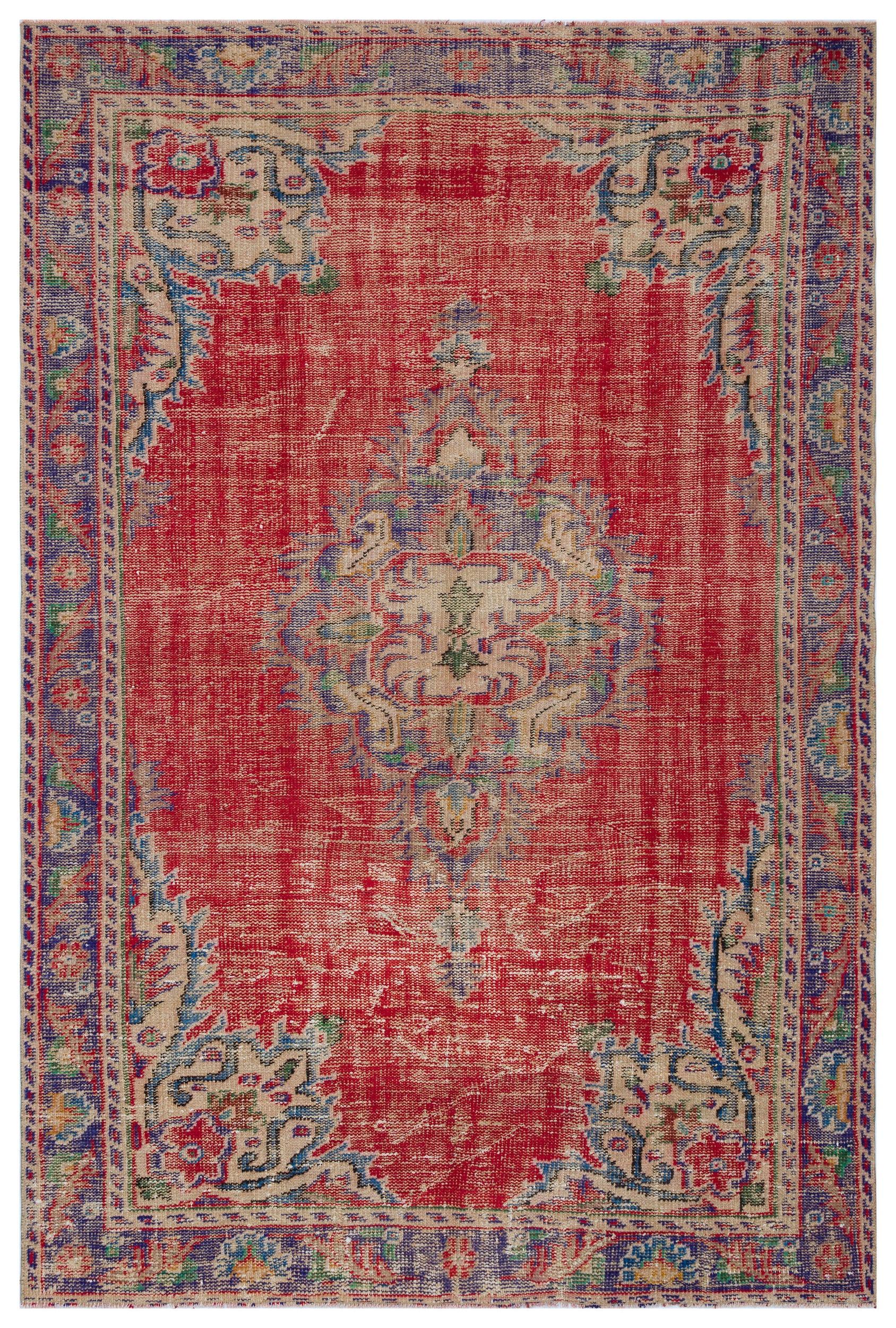 Fesesa - Vintage Medallion Rug - 5'9 X 8'6