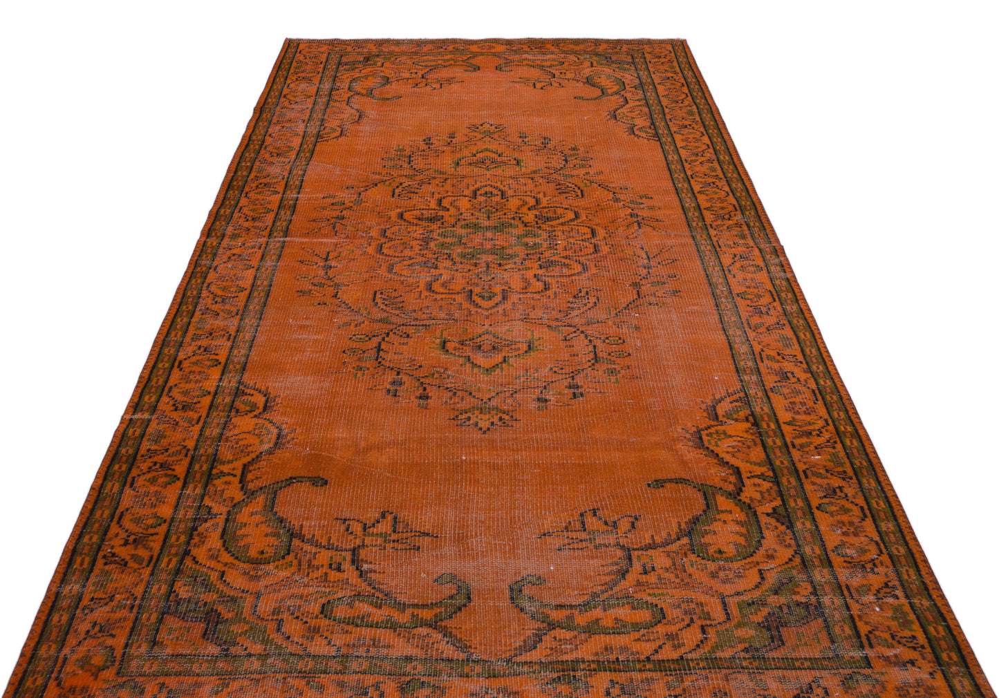 Triya - Vintage Medallion Rug - 5'6 X 8'11