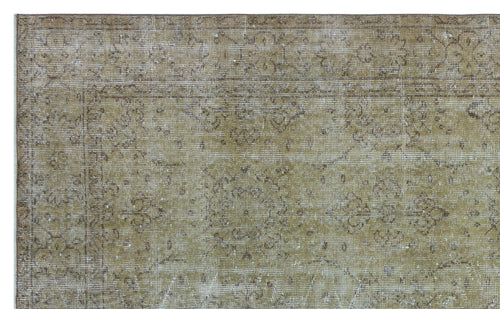 Load image 1 in gallery view. Braix - Vintage Distressed Rug - 5'7 X 9'2
