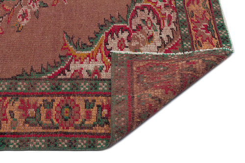 Load image 1 in gallery view. Deupula - Vintage Medallion Rug - 6'0 X 9'3