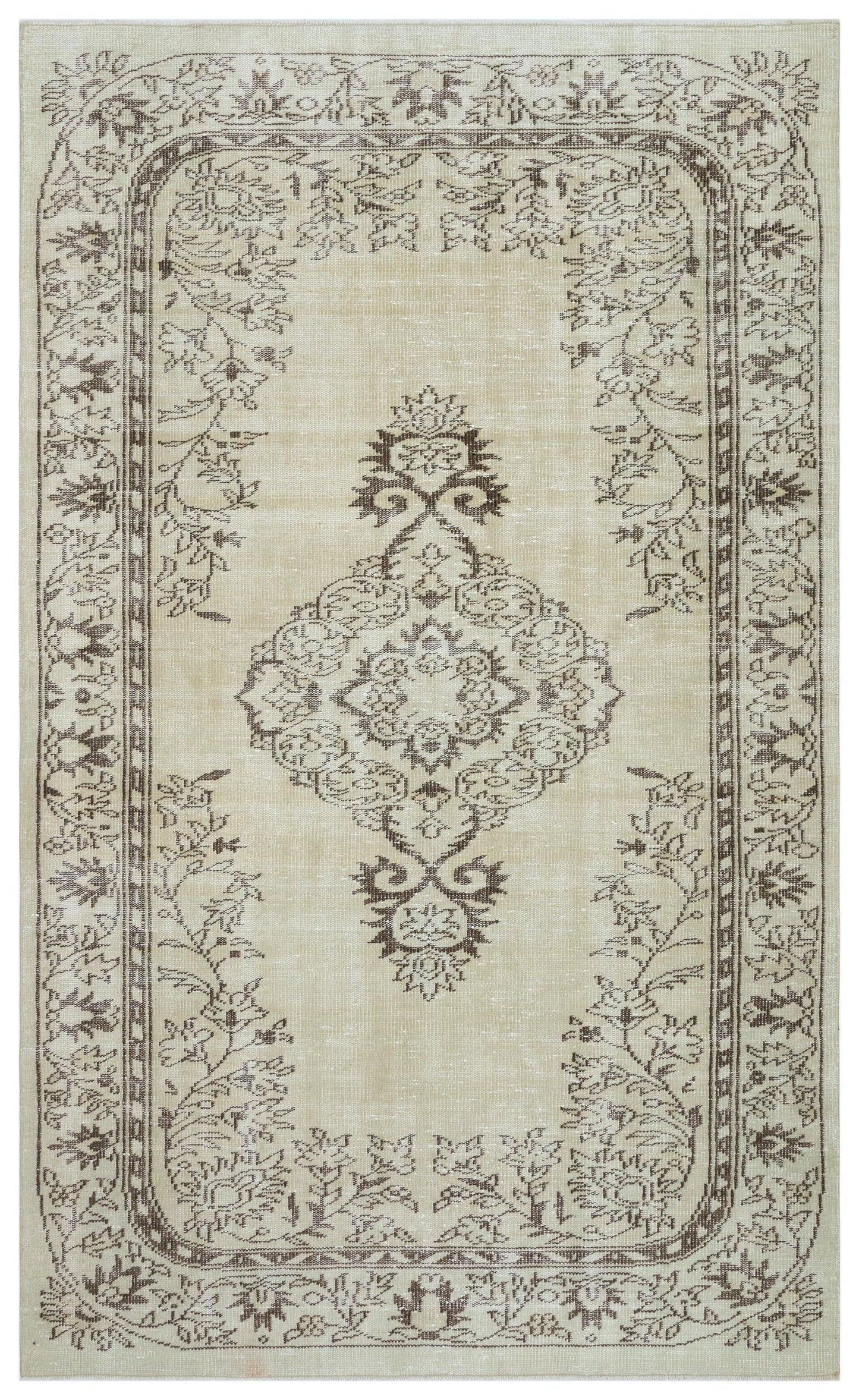 Huleis - Vintage Medallion Rug - 5'6 X 9'1