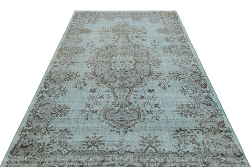 Load image 1 in gallery view. Clora - Vintage Medallion Rug - 5'5 X 9'2