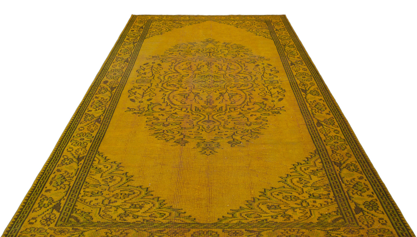 Thotuix - Vintage Medallion Rug - 6'4 X 9'3