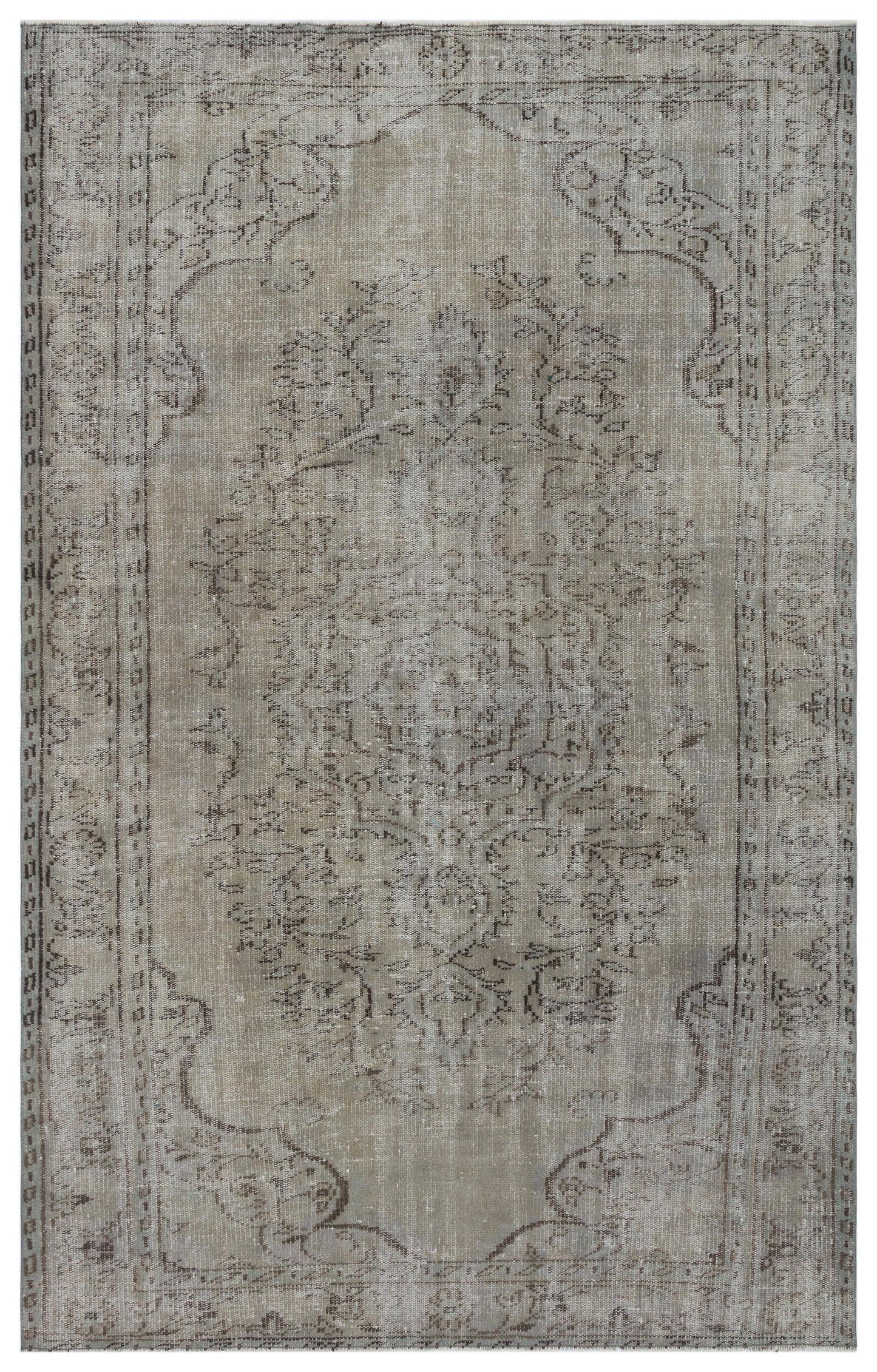 Tuteda - Vintage Distressed Rug - 5'7 X 8'9
