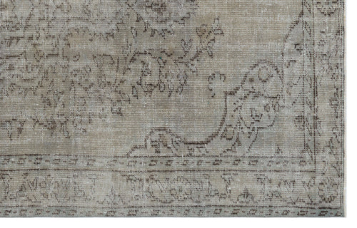 Load image 1 in gallery view. Tuteda - Vintage Distressed Rug - 5'7 X 8'9