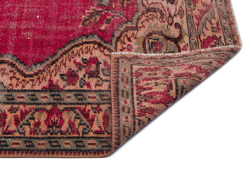 Load image 1 in gallery view. Cizoor - Vintage Medallion Rug - 5'5 X 8'6