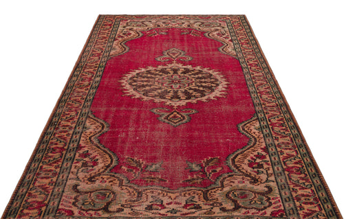Load image 1 in gallery view. Cizoor - Vintage Medallion Rug - 5'5 X 8'6