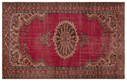 Load image 1 in gallery view. Cizoor - Vintage Medallion Rug - 5'5 X 8'6