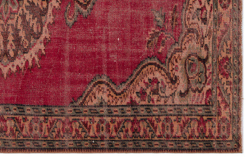 Load image 1 in gallery view. Cizoor - Vintage Medallion Rug - 5'5 X 8'6
