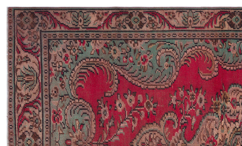 Load image 1 in gallery view. Kahuma - Vintage Medallion Rug - 5'7 X 9'4