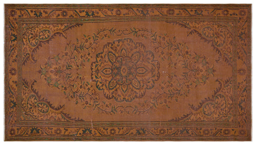 Bild 1 in Galerieansicht laden. Miguen - Vintage Medallion Rug - 5'3 X 9'4