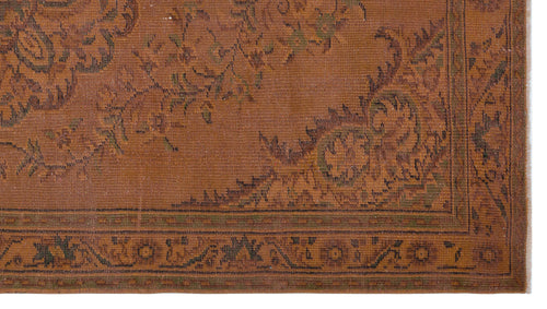 Bild 1 in Galerieansicht laden. Miguen - Vintage Medallion Rug - 5'3 X 9'4
