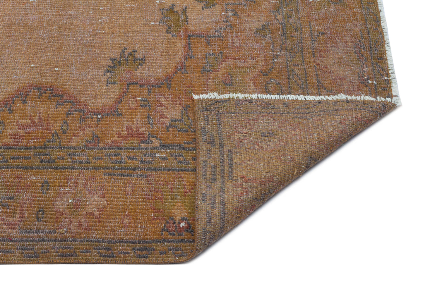 Tavoane - Vintage Medallion Rug - 5'9 X 9'7