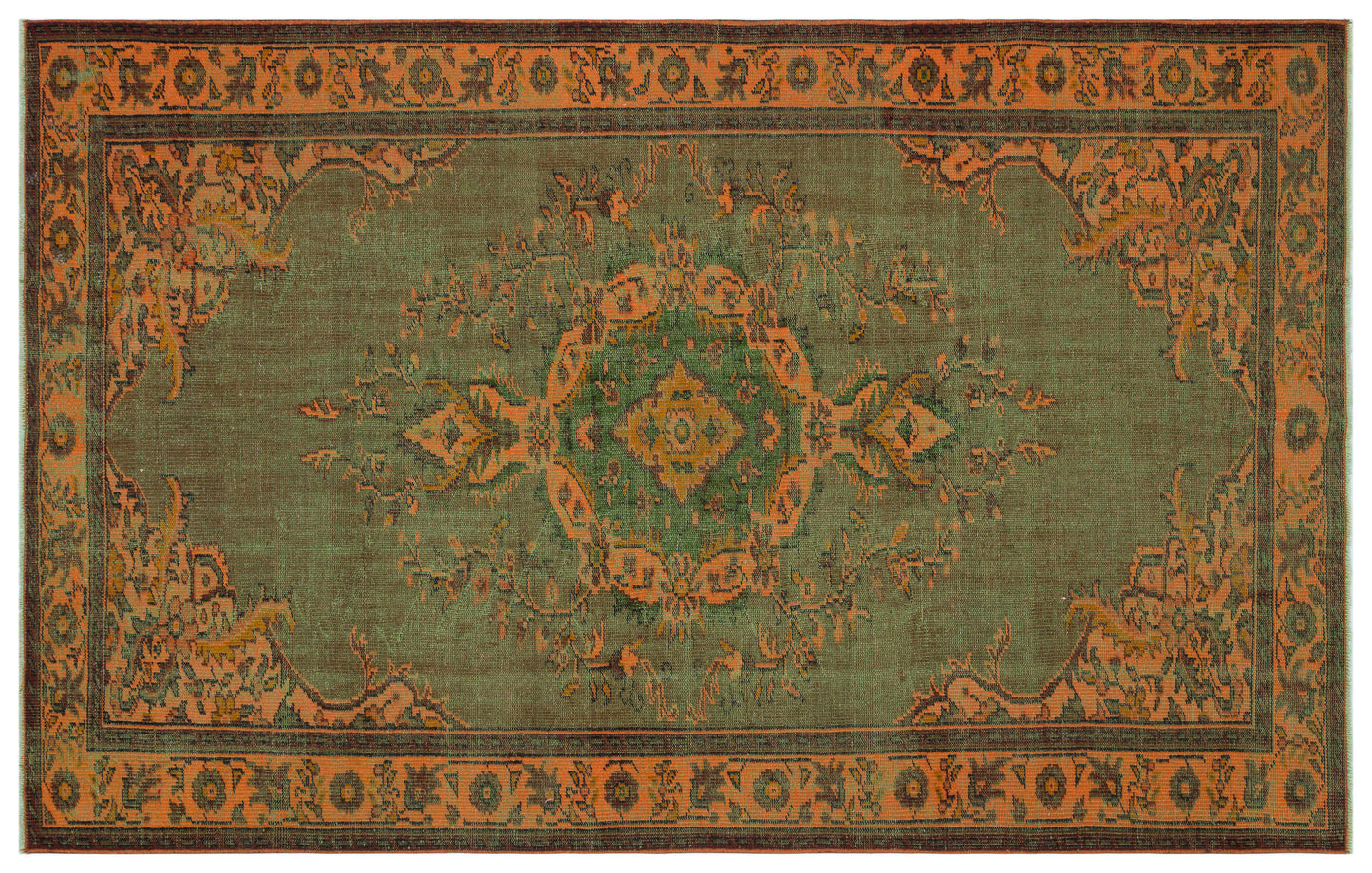 Tohea - Vintage Medallion Rug - 5'9 X 9'4