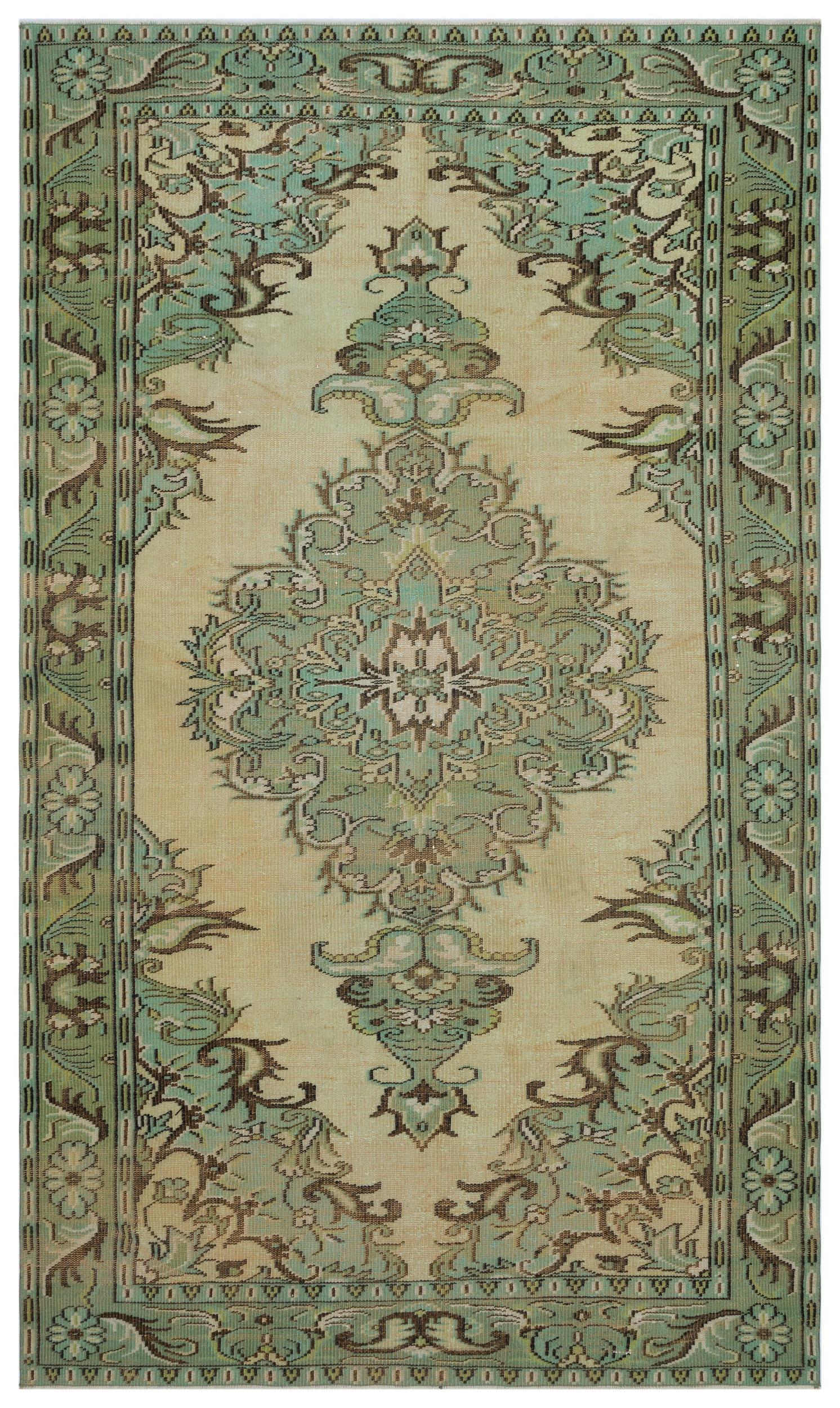 Cruraon - Vintage Medallion Rug - 5'9 X 9'6