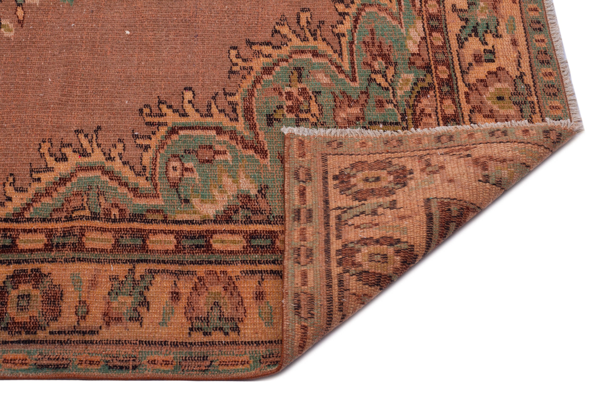 Goane - Vintage Medallion Rug - 5'8 X 9'0