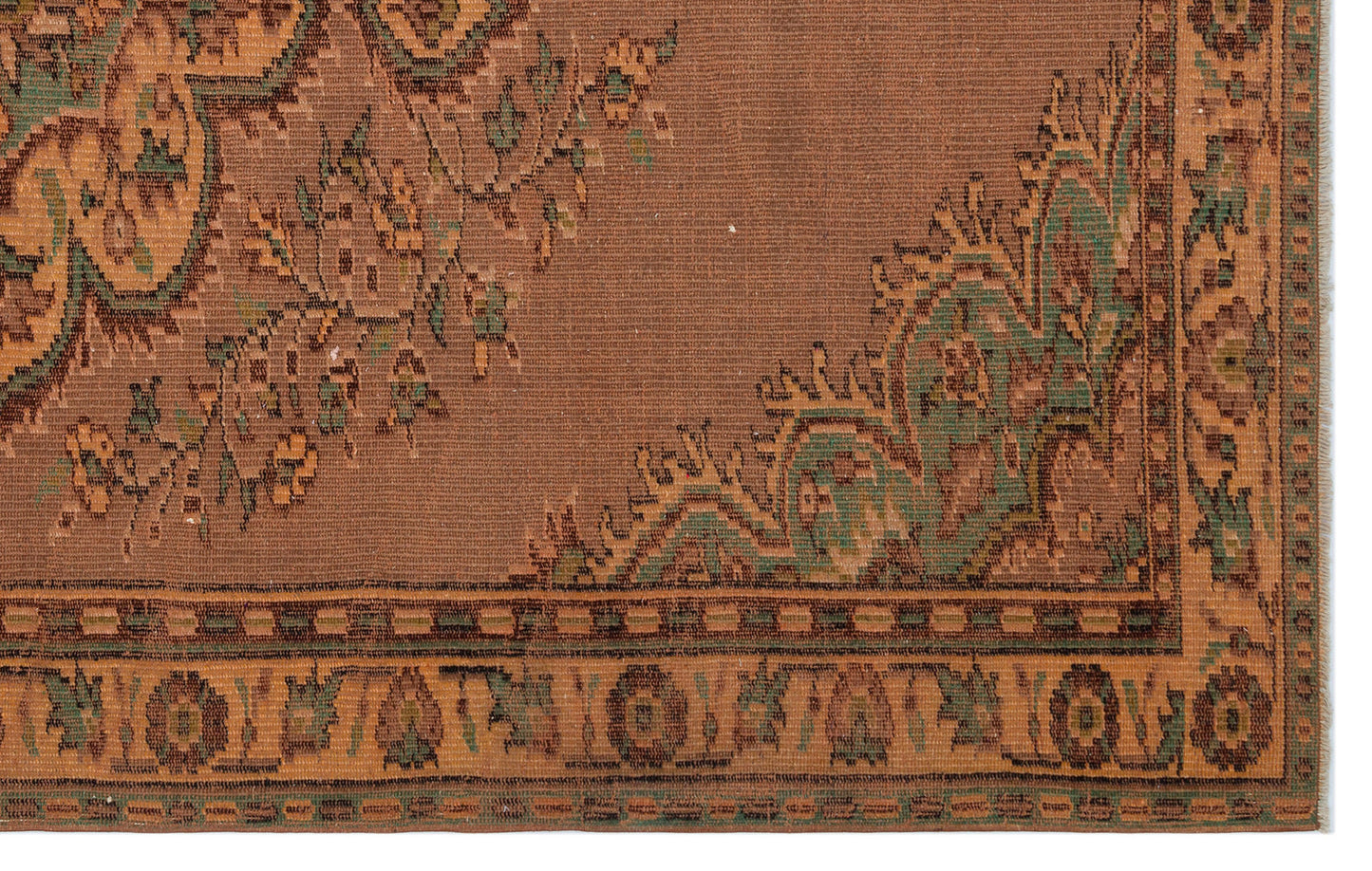 Goane - Vintage Medallion Rug - 5'8 X 9'0