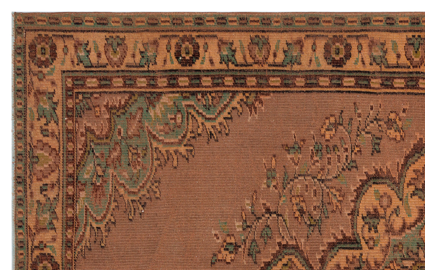 Goane - Vintage Medallion Rug - 5'8 X 9'0