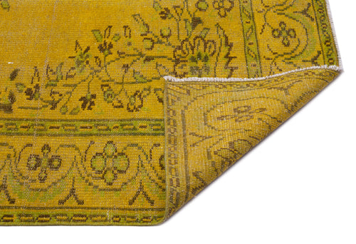 Load image 1 in gallery view. Beapua - Vintage Medallion Rug - 5'9 X 9'5