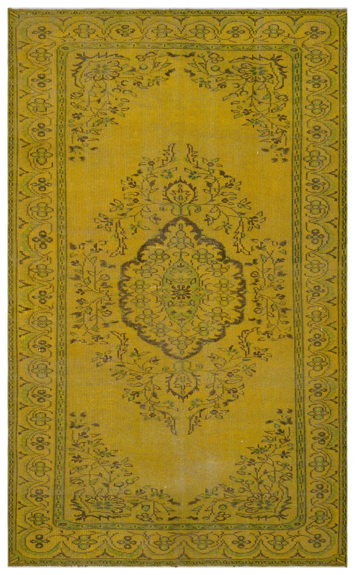 Beapua - Vintage Medallion Rug - 5'9 X 9'5