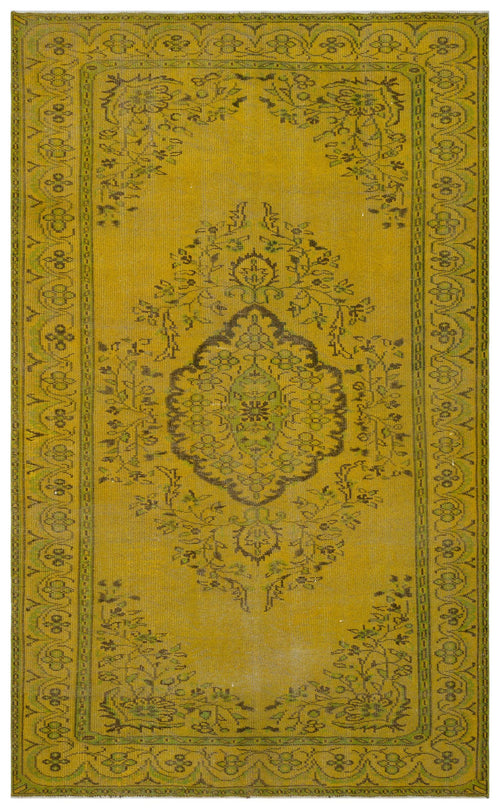 Load image 1 in gallery view. Beapua - Vintage Medallion Rug - 5'9 X 9'5