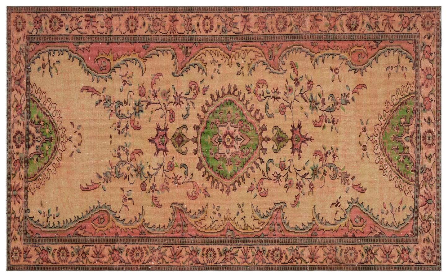 Dogeos - Vintage Medallion Rug - 5'11 X 9'7