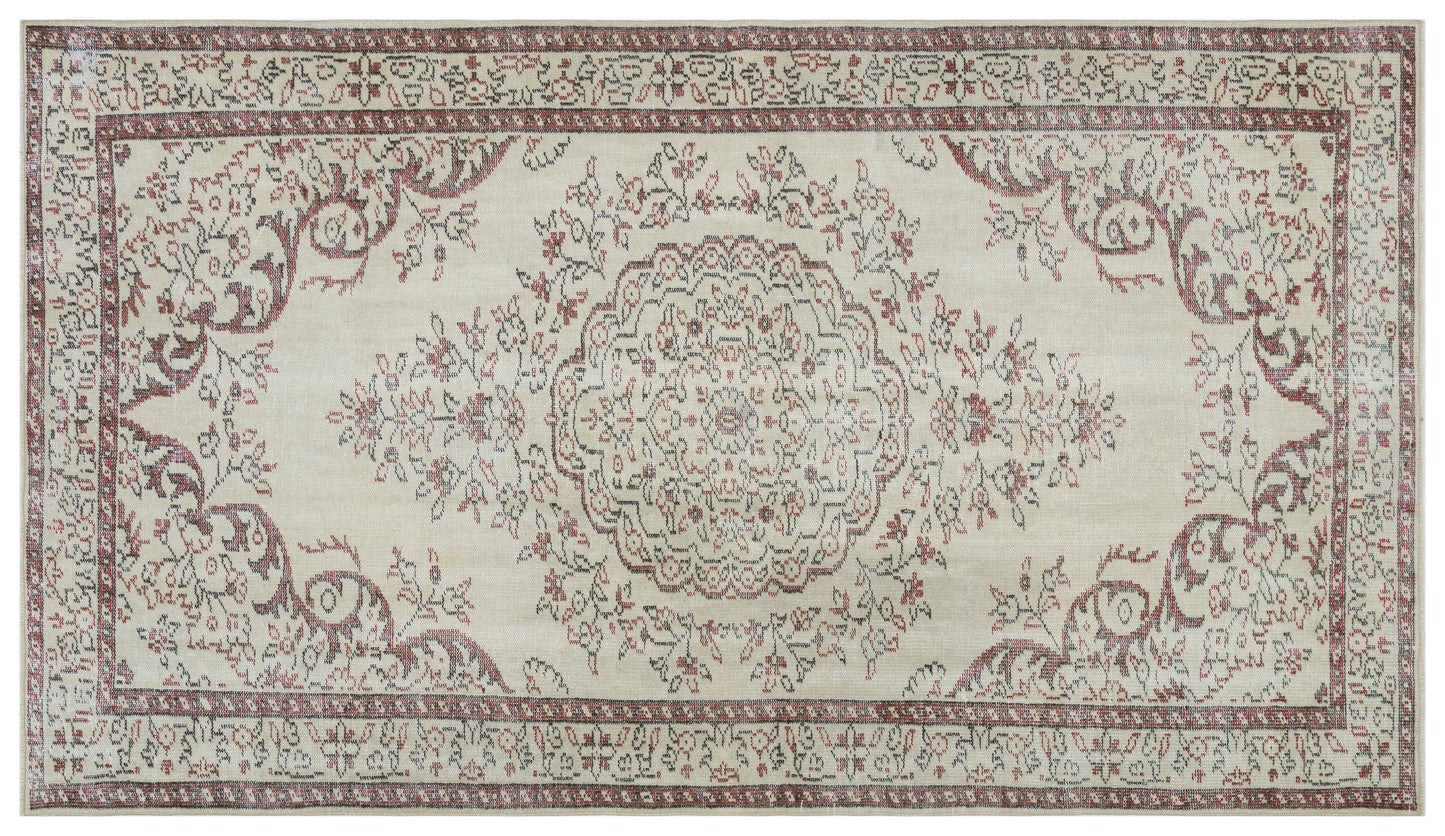 Tozeen - Vintage Medallion Rug - 5'4 X 9'4
