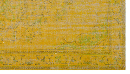 Load image 1 in gallery view. Garuon - Vintage Distressed Rug - 5'3 X 9'4