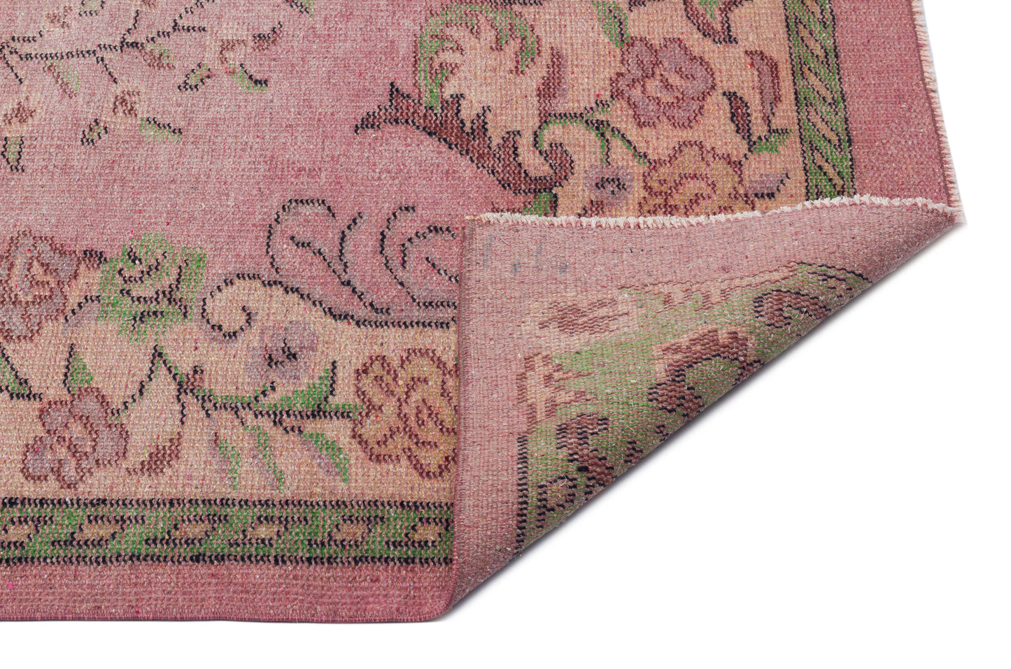 Mubeva - Vintage Medallion Rug - 5'4 X 9'0