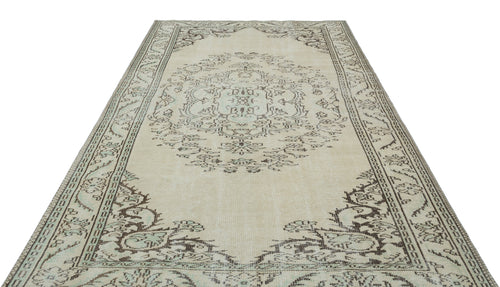 Load image 1 in gallery view. Keuda - Vintage Medallion Rug - 6'2 X 9'2