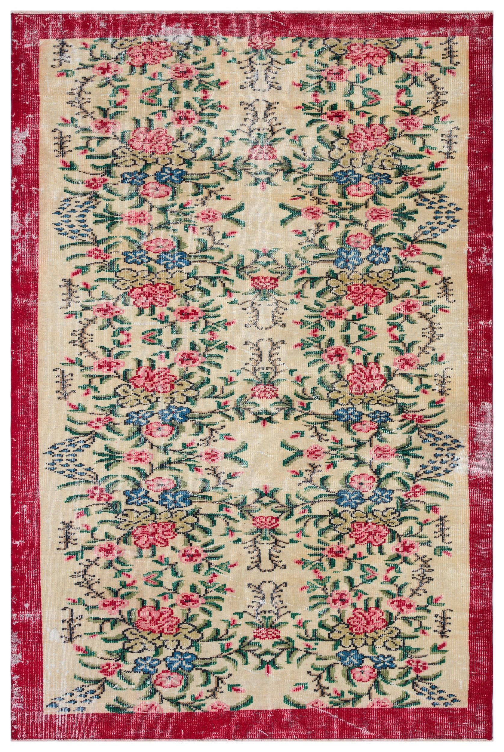 Shiar - Vintage Floral Rug - 5'10 X 8'10