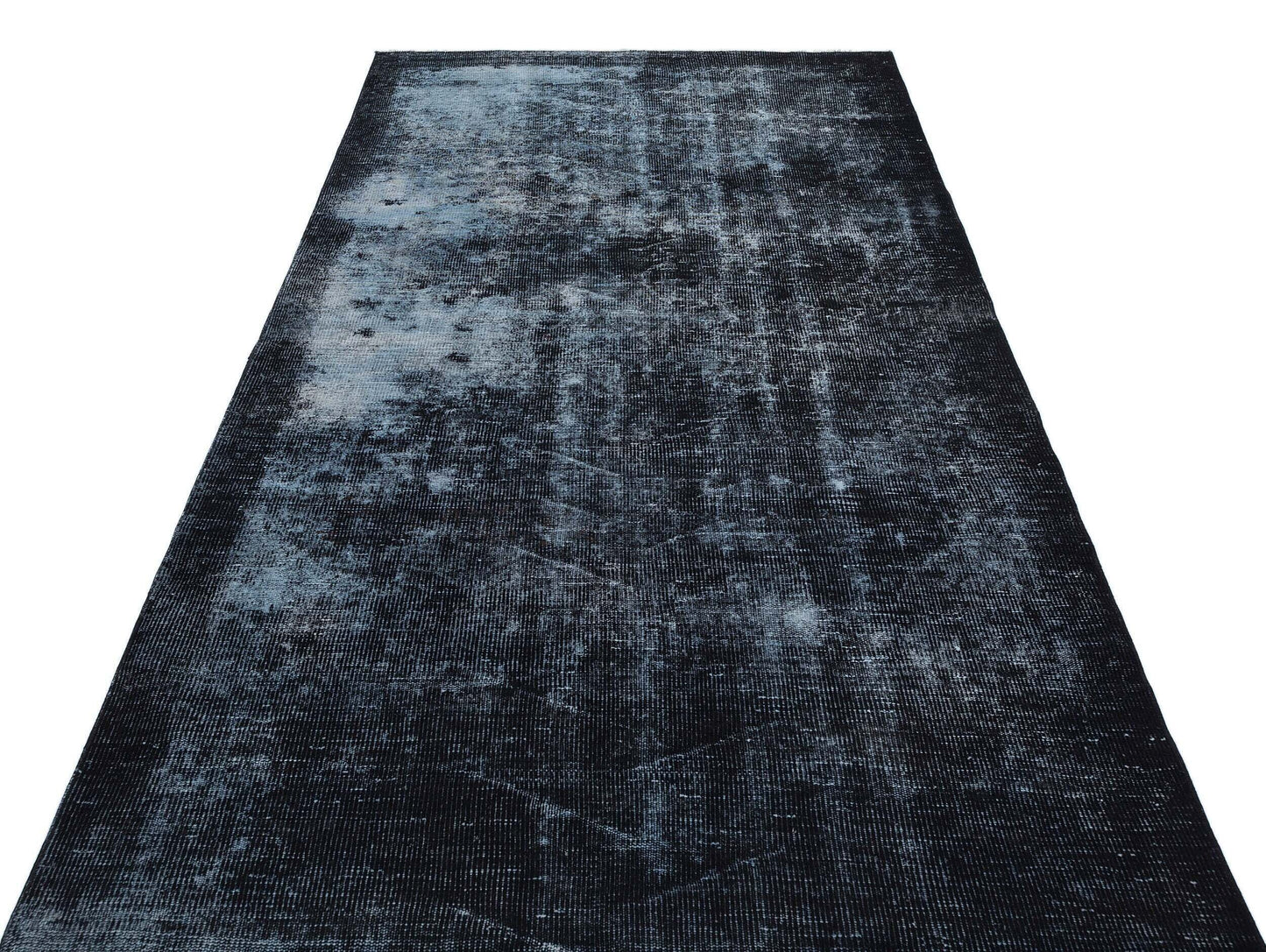 Gevoas - Vintage Distressed Rug - 5'0 X 8'8