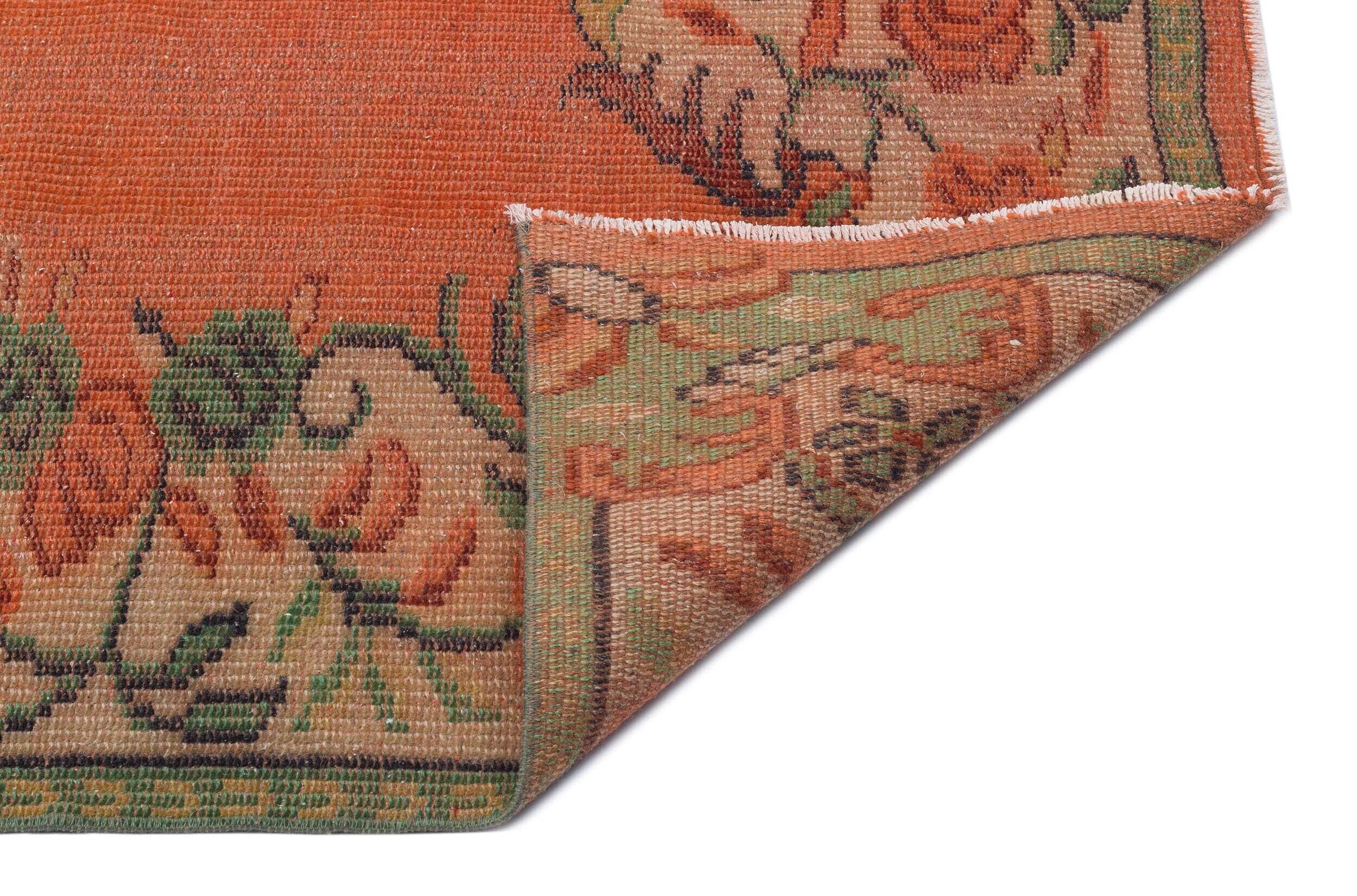Protea - Vintage Medallion Rug - 5'3 X 8'11