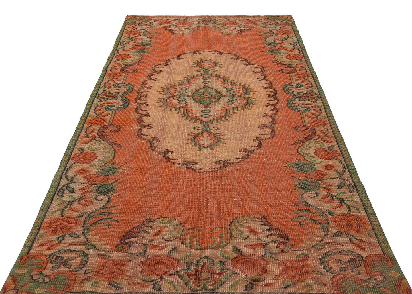 Protea - Vintage Medallion Rug - 5'3 X 8'11