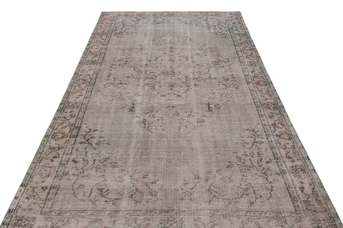 Load image 1 in gallery view. Ranita - Vintage Distressed Rug - 5'10 X 9'2