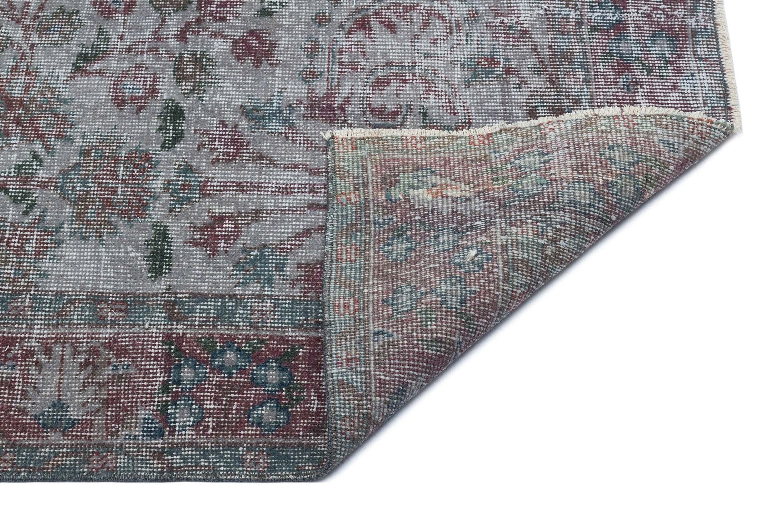 Kahiel - Vintage Distressed Rug - 5'6 X 8'10