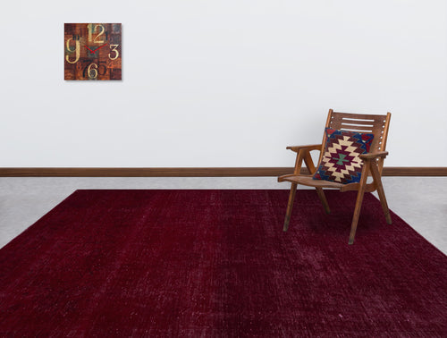 Load image 1 in gallery view. Dreuta - Vintage Distressed Rug - 9'3 X 13'0