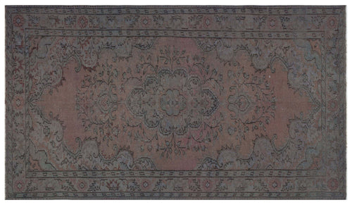 Load image 1 in gallery view. Gleyn - Vintage Medallion Rug - 5'3 X 9'2