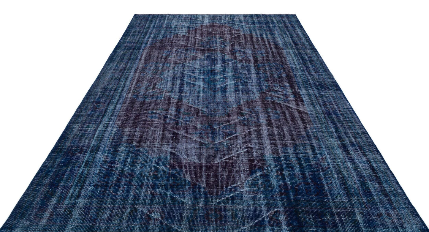 Curisa - Vintage Distressed Rug - 6'9 X 9'7